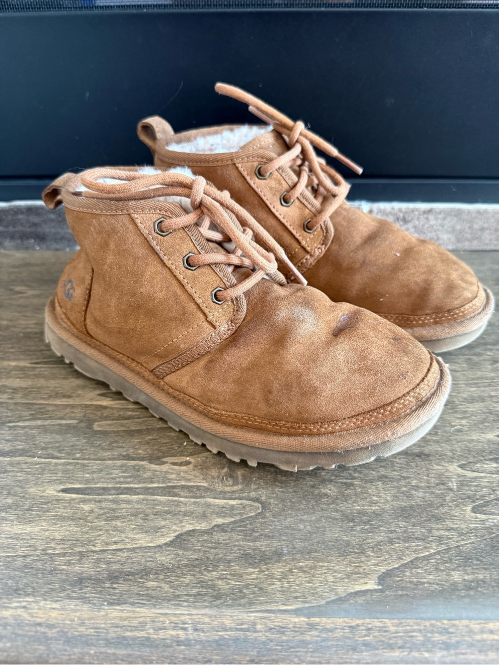 UGG Neumel Suede Shearling Lined Chukka Ankle Boots Brown US Women’s 6
